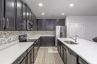 189 Luxmore Rd, Groveland, FL 34736 - Photo 5