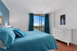 1000 Cove Cay Dr, Clearwater, FL 33760 - Photo 15