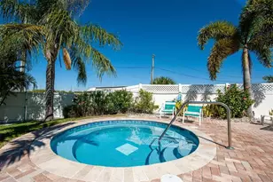 1000 Cove Cay Dr, Clearwater, FL 33760 - Photo 27