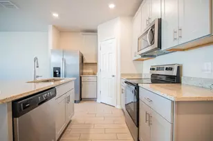 425 Legacy Loop, Davenport, FL 33896 - Photo 35