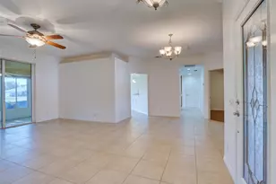 26725 Augusta Springs Cir, Leesburg, FL 34748 - Photo 9