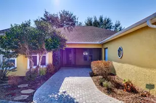 26725 Augusta Springs Cir, Leesburg, FL 34748 - Photo 5