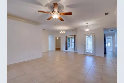 26725 Augusta Springs Circle, Leesburg, FL 34748 - Photo 7