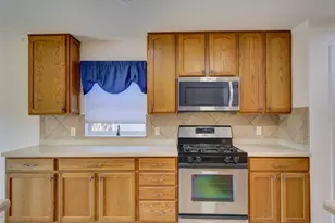 26725 Augusta Springs Cir, Leesburg, FL 34748 - Photo 15