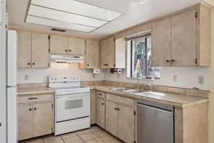 1511 Canary St, Longwood, FL 32750 - Photo 7