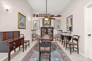 682 Lexington Dr, Clermont, FL 34711 - Photo 11