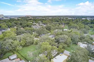 1862 6th St, Sarasota, FL 34236 - Photo 33