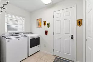 2730 Morven Park Way, The Villages, FL 32162 - Photo 23