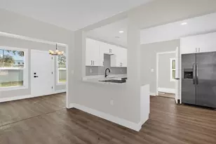 821 Pinedale Ave, Orlando, FL 32808 - Photo 5