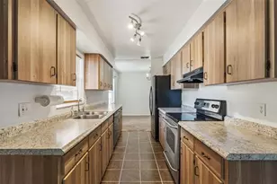 306 Loch Low Dr, Sanford, FL 32773 - Photo 7