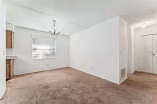 306 Loch Low Dr, Sanford, FL 32773 - Photo 5