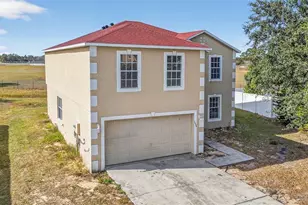 1906 Lakeview Ln, Kissimmee, FL 34759 - Photo 1