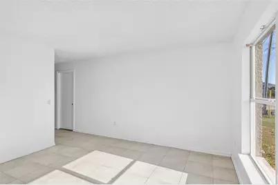 1906 Lakeview Lane, Kissimmee, FL 34759 - Photo 11