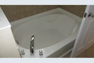 9735 Fenrose Terrace, Orlando, FL 32827 - Photo 9