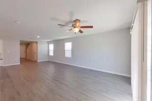 8677 SW 44th Ct, Ocala, FL 34476 - Photo 7