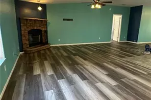 15773 SE Hwy 42, Weirsdale, FL 32195 - Photo 17