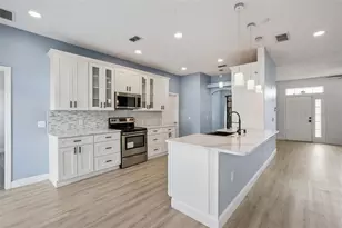 2713 Pearl Ct, Kissimmee, FL 34743 - Photo 3