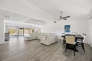 728 Coquina Ct, Orlando, FL 32807 - Photo 5