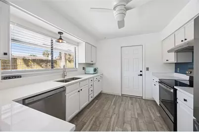 728 Coquina Court, Orlando, FL 32807 - Photo 11