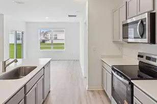 4468 Yaupon Holly Wy, Lakeland, FL 33811 - Photo 7