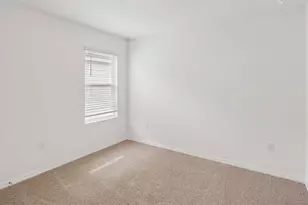 4468 Yaupon Holly Wy, Lakeland, FL 33811 - Photo 11