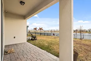 2624 Blowing Breeze Ave, Kissimmee, FL 34744 - Photo 7