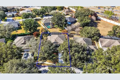 729 Strihal Loop, Oakland, FL 34787 - Photo 3