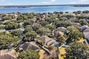 729 Strihal Loop, Oakland, FL 34787 - Photo 5