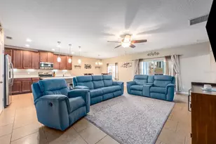 404 Ironside Trl Dr, Groveland, FL 34736 - Photo 3