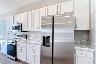 840 Sydney St, Davenport, FL 33837 - Photo 7