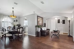 3250 Scallion Ct, Orlando, FL 32825 - Photo 5