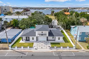 223 N Peninsula Dr, Daytona Beach, FL 32118 - Photo 1