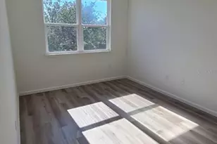 1230 Southstation Pl, Orlando, FL 32809 - Photo 11