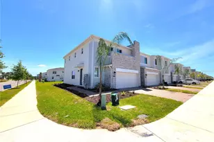 241 Bogey Dr, Davenport, FL 33896 - Photo 5