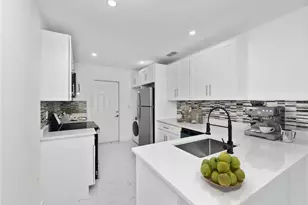 2500 Marlboro St, Orlando, FL 32806 - Photo 7