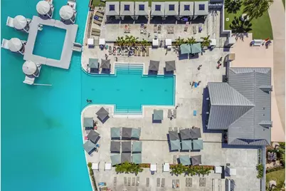 9429 Crescent Ray Drive, Wesley Chapel, FL 33545 - Photo 31