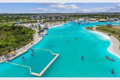 9429 Crescent Ray Drive, Wesley Chapel, FL 33545 - Photo 21