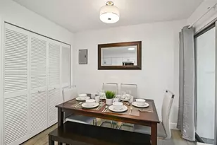 811 W Magnolia St, Kissimmee, FL 34741 - Photo 3