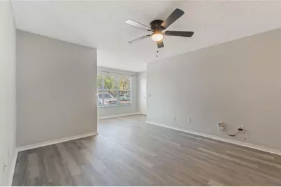 4532 Commander Drive #2115, Orlando, FL 32822 - Photo 3