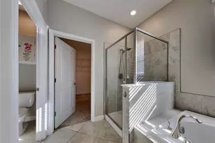 13647 Ashlar Slate Pl, Riverview, FL 33579 - Photo 9