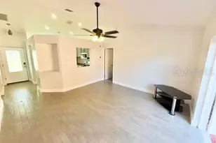 118 Kelly Cir, Sanford, FL 32773 - Photo 5