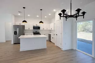 10516 Caldera Ave N, Citrus Springs, FL 34433 - Photo 11