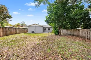 1908 E New Orleans Ave, Tampa, FL 33610 - Photo 15