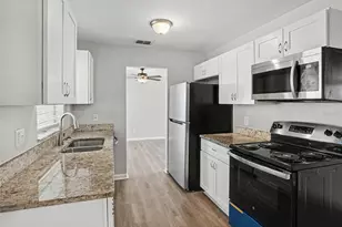 555 Thomas Jefferson Way, Orlando, FL 32809 - Photo 11