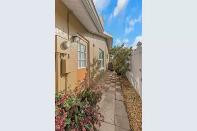 8909 118th Way, Seminole, FL 33772 - Photo 19