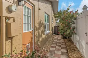 8909 118th Way, Seminole, FL 33772 - Photo 19