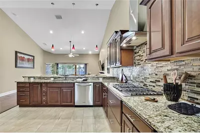 11948 W Blue Bayou Court #11948, Crystal River, FL 34429 - Photo 15