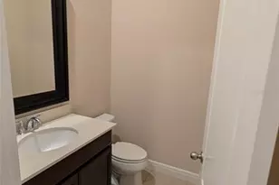 584 Scotia Pl, Orlando, FL 32806 - Photo 39