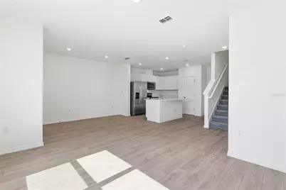 564 Preston Cove Drive, Saint Cloud, FL 34771 - Photo 5