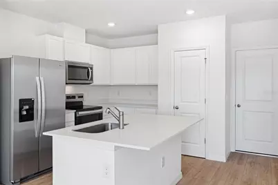 564 Preston Cove Drive, Saint Cloud, FL 34771 - Photo 7